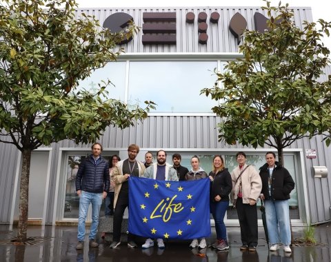 Representantes de entidades socias de LIFE Timber for All durante la visita a CETIM para conocer los avances del WP3.